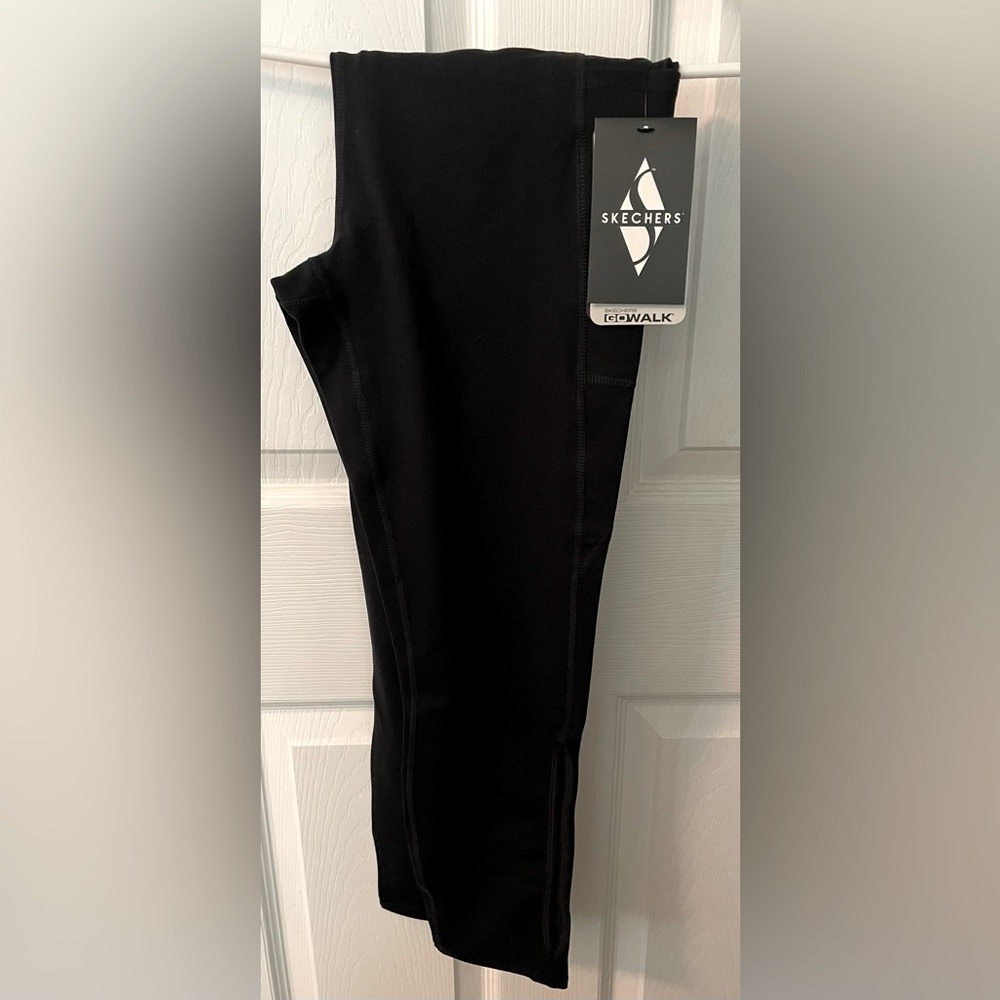 NWT 7/8 M Sketchers GoWalk Yoga Pants